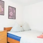 B&B Malinowy 3*