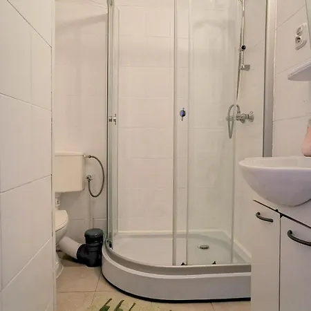 Malinowy Bed & Breakfast 3*