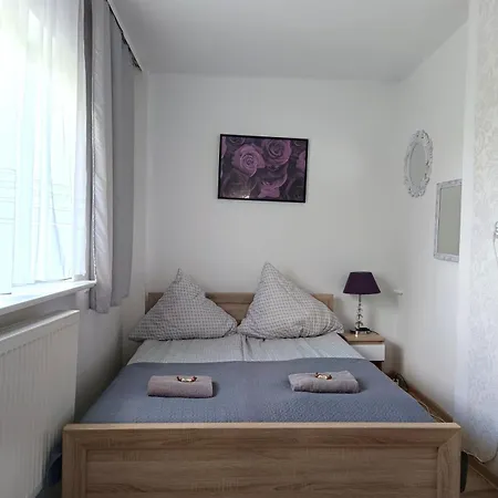 Nocleg ze śniadaniem Malinowy 3*