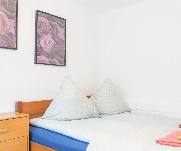 Bed & Breakfast Malinowy 3*